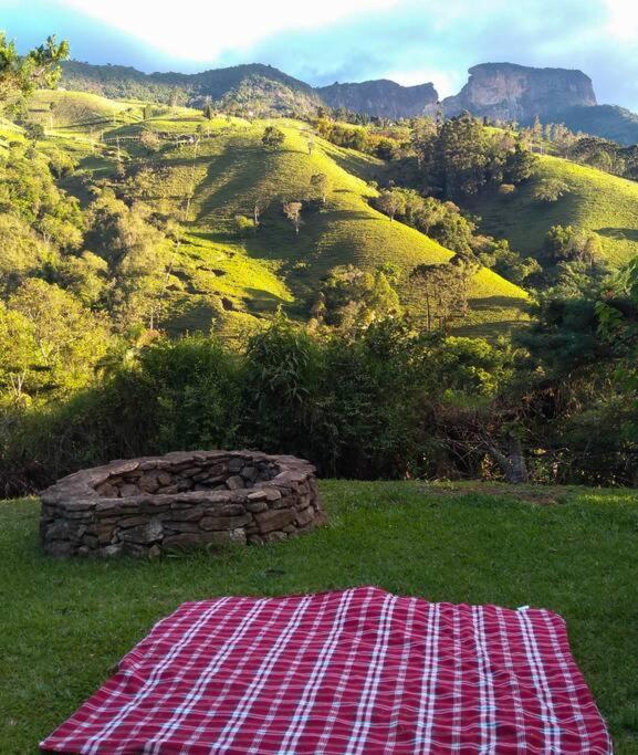 Casa Bela Vista - Sao Bento Do Sapucai Villa Eksteriør billede